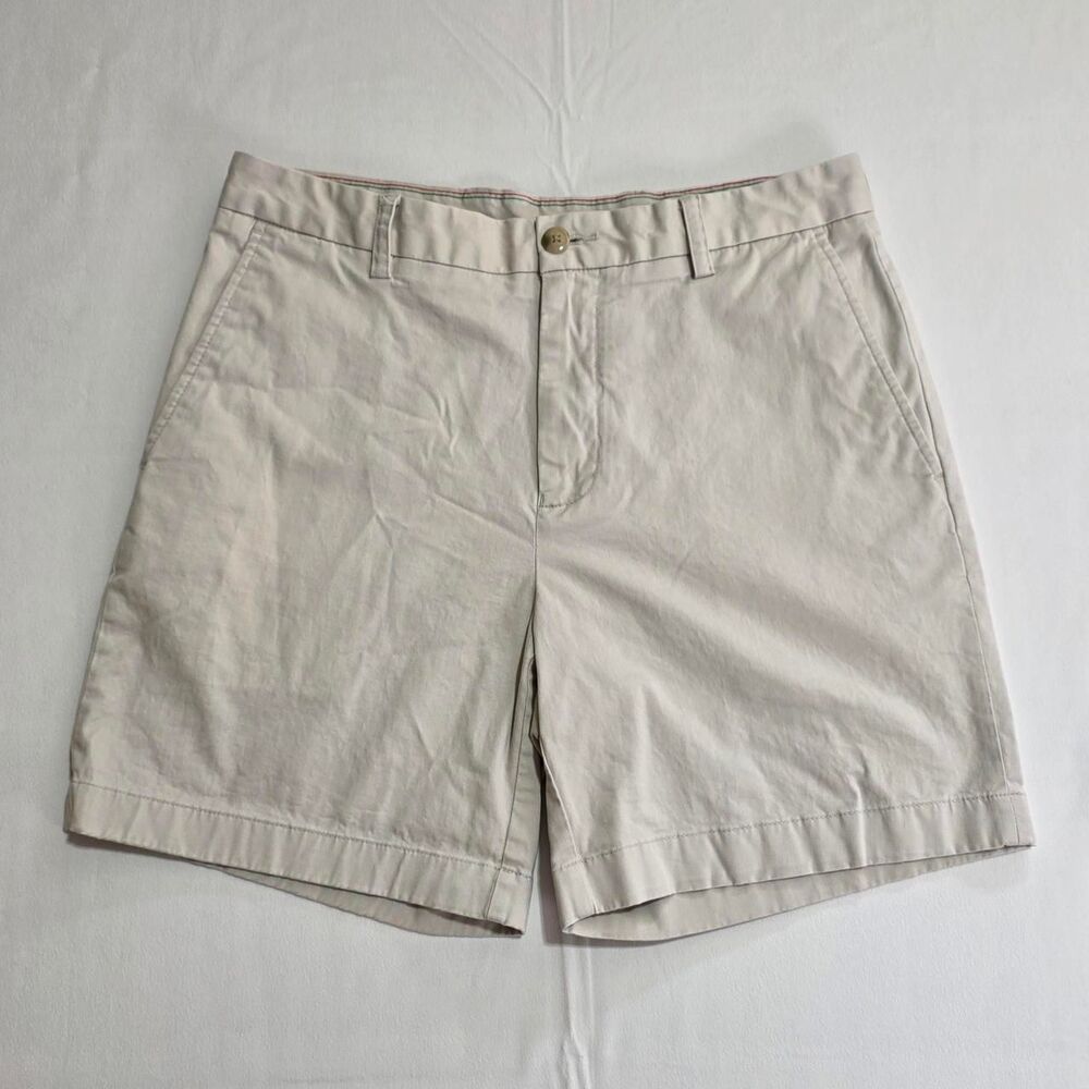 Southern Tide Men's size 33 waist Cream chino shorts with a relaxed fit
